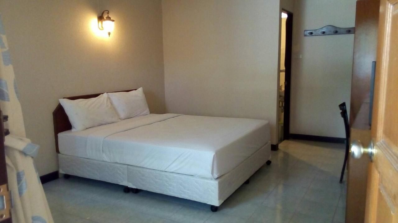 Jomtien Cozy Inn Pattaya Zewnętrze zdjęcie